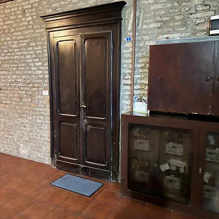 Apartment Casita-vivi By Bike, In The Heart Of The Ferrara